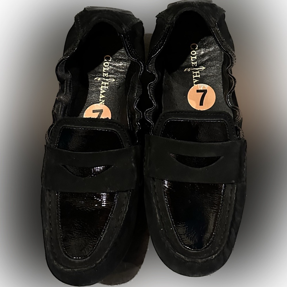 Ladies flats